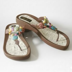 Grandco Size 6 NEW Sandals Rainbow Beaded Thong Flip Flop Brown Foam Cork